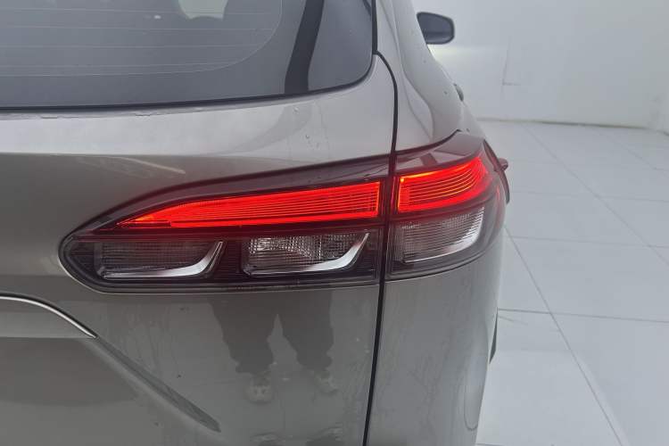 Used Toyota FRONTLANDER 2022 2.0L CVT Luxury Edition