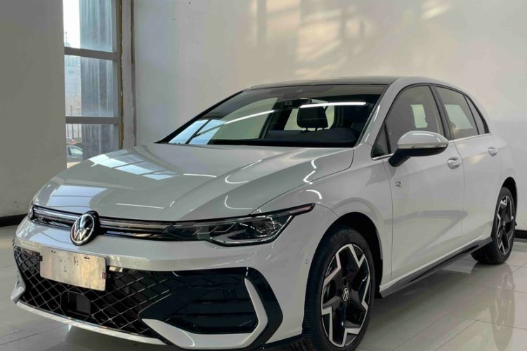 Used Volkswagen Golf 2025 300TSI R-Line