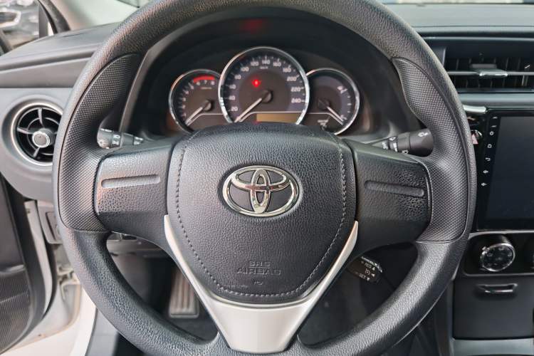 Used Toyota Corolla 2018 1.2T S-CVT GL Smart Enjoyment Version Interior 7