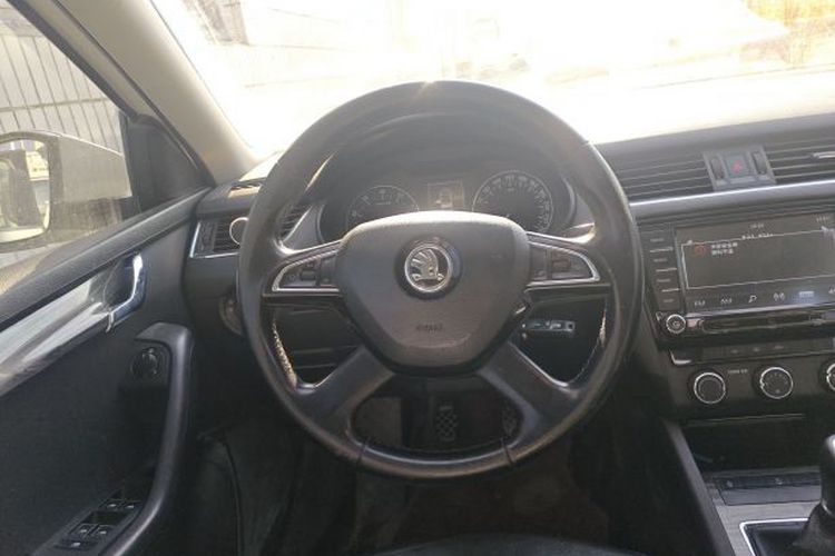 Used Skoda Octavia 2016 1.6L Manual Smart Drive Version