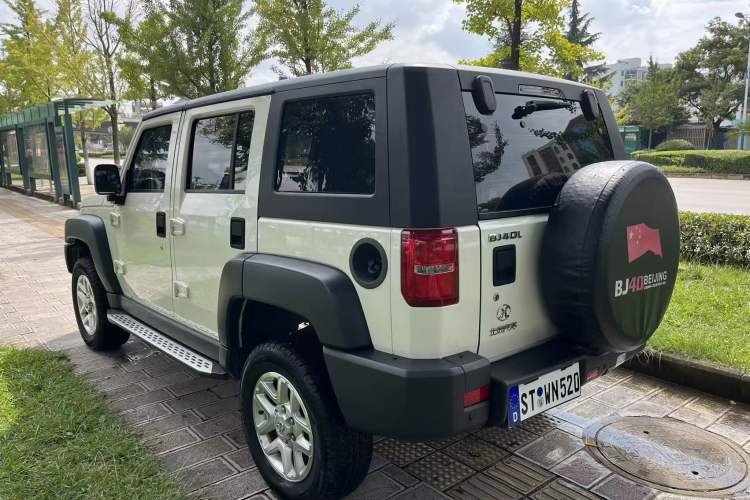 Used BAIC Off-Road BJ40 2016 40L 2.0T Manual All-Wheel Drive Prestige Edition