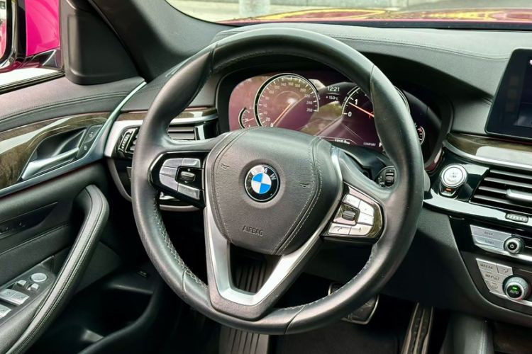 Used BMW 5 Series 2018 525Li M Sport Package