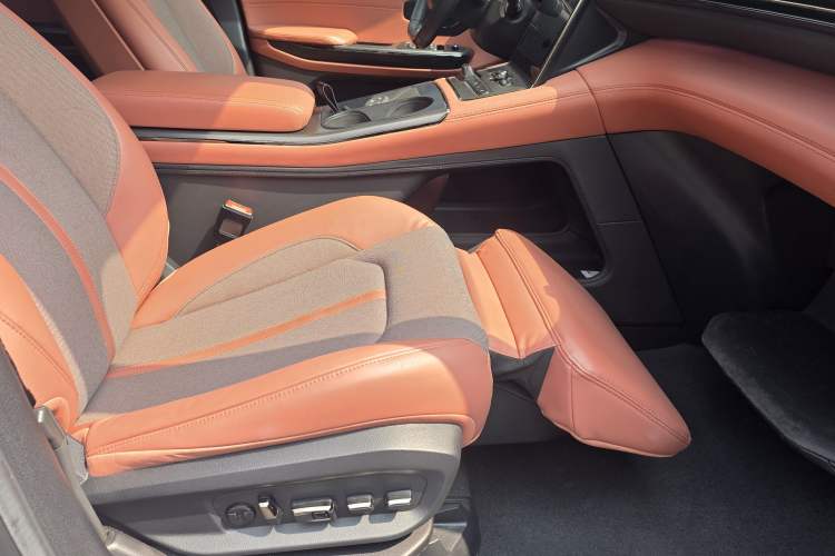 Used Nio EC6 2020 605 km Sport Edition
