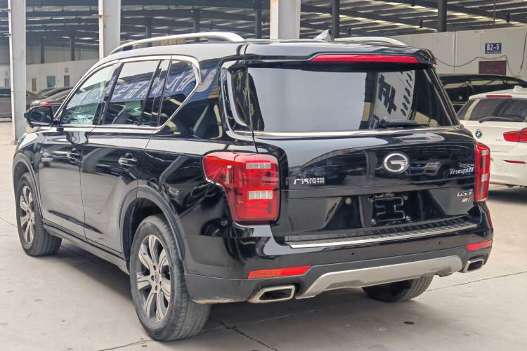 Used GAC Trumpchi GS7 2017 320T Two-Wheel-Drive Luxury Smart Connectivity Model