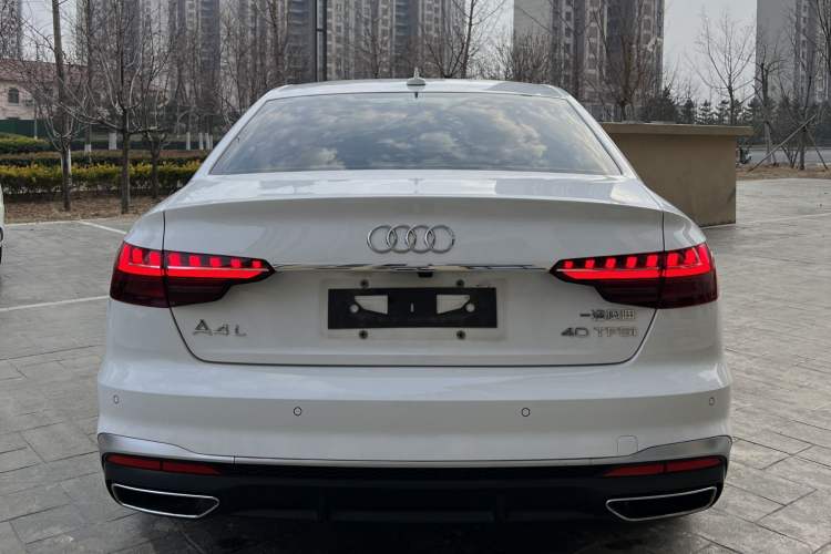 Used Audi A4L 2020 40 TFSI Luxury Dynamic Model
