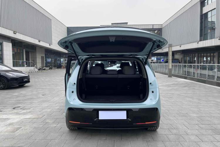 Used Zeekr MIX 2025 Long-Range Intelligent Driving Edition
