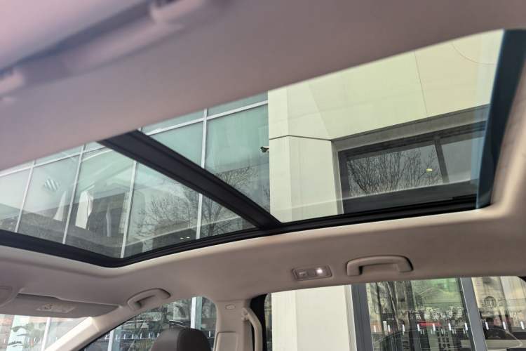 Used Volkswagen Viloran 2020 380TSI Prestige Edition