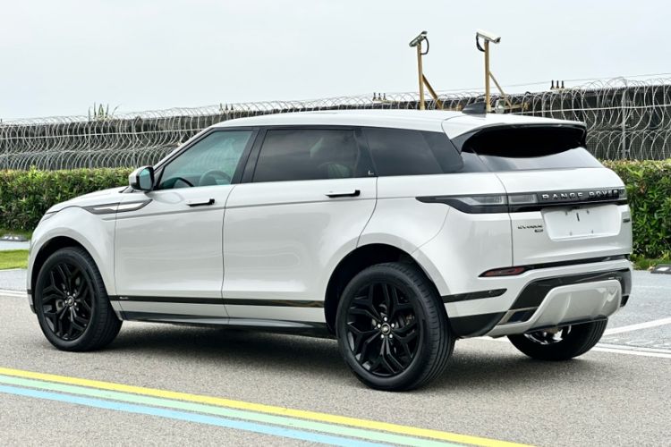 Used Land Rover Range Evoque 2021 Range Rover Velar 249 PS R-Dynamic S Performance Edition