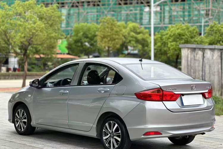 Used Honda City 2018 1.5L CVT Dynamic Edition Exterior 3