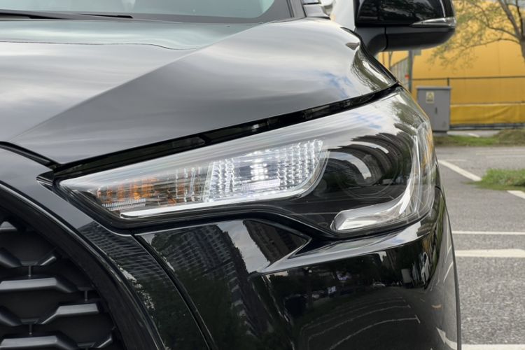 Used Toyota Corolla Cross 2023 Dual-Motor 2.0L Pioneer Edition Exterior 11