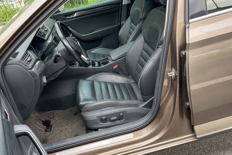 Used Skoda Superb 2016 TSI330 DSG Smart Drive Edition