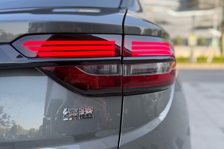 Used Geely Auto Coolray 2025 1.5L CVT Super Edition
