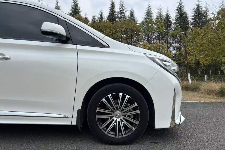 Used GAC Trumpchi M8 2021 Lingxiu Series 390T Deluxe Edition Exterior 5