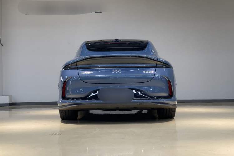 Used IM L6 2024 Max Standard Edition Exterior 4