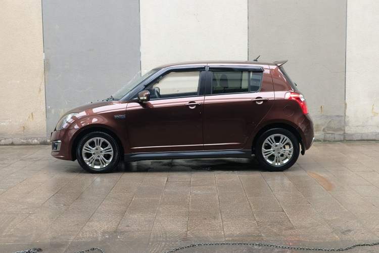 Used Suzuki Swift 2013 1.5L Automatic Standard Edition