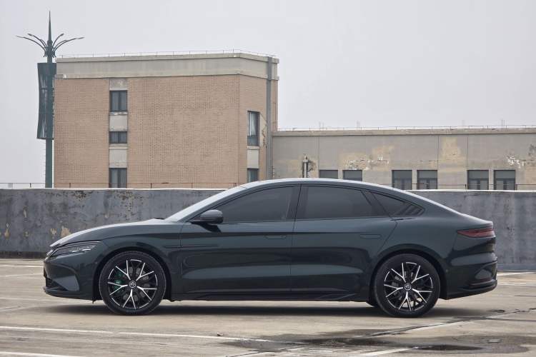 Used BYD Han 2022 EV 610 km All-Wheel-Drive Qianshan Cui Limited Edition
