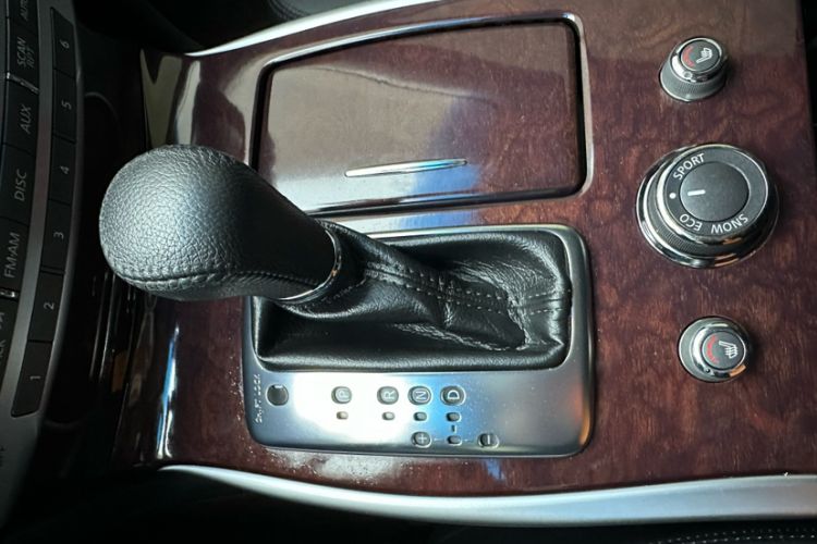 Used Infiniti Q70 2017 Q70L 2.5L Enjoyment Edition