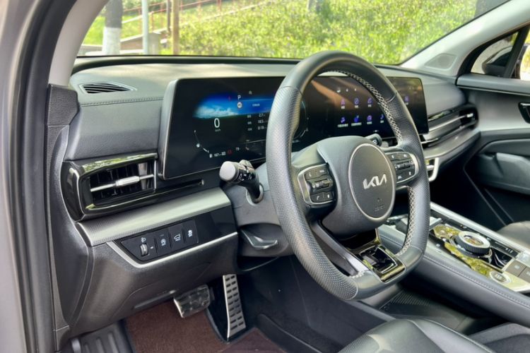 Used Kia Sportage (Chinese Domestic Model) 2023 2.0T Two-Wheel Drive Flagship Edition
