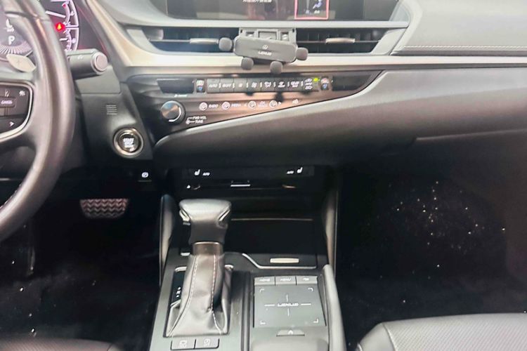 Used Lexus ES 2020 200 Excellence Edition