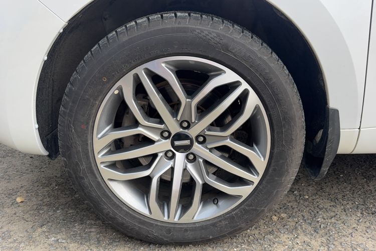 Used Wey VV5 2017 2.0T Ultra-Luxury Version
