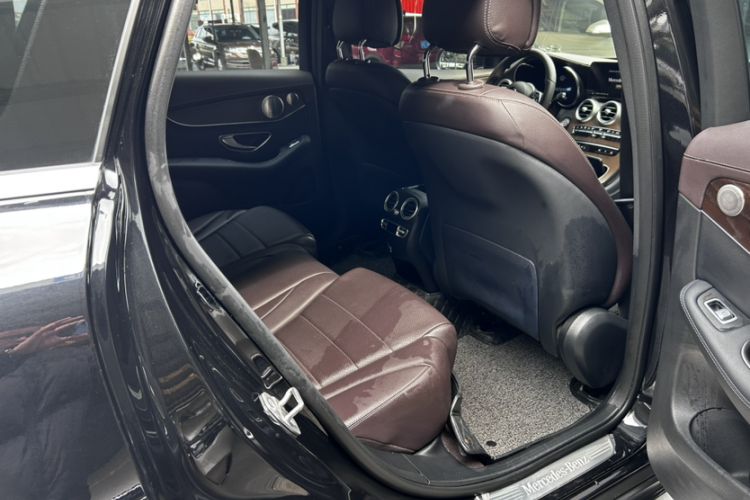 Used Mercedes-Benz GLC 2022 Refreshed GLC 300 L 4MATIC Dynamic Edition
