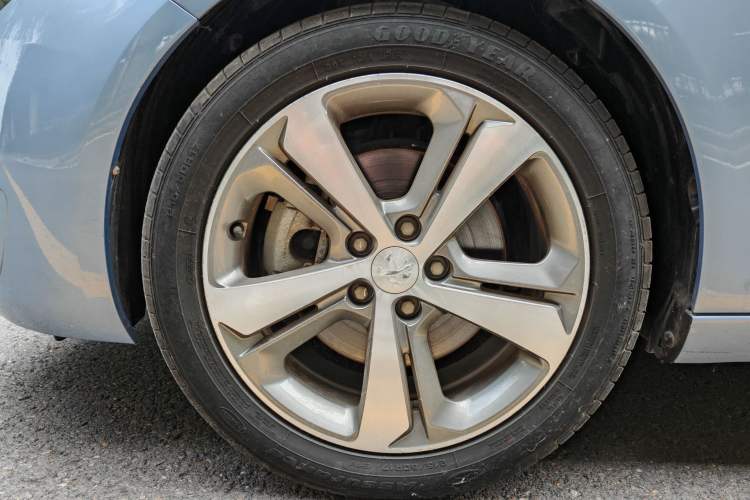 Used Peugeot 308S 2015 1.6T Automatic Jingchi Edition
