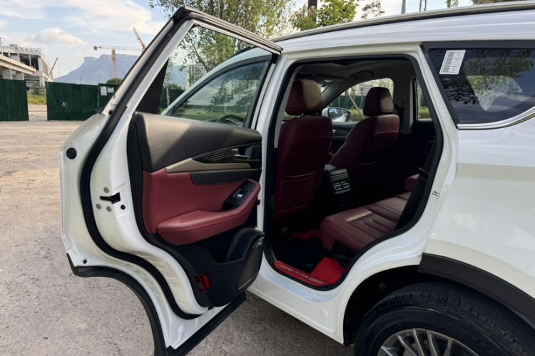 Used JETOUR X70 2024 1.5T DCT Glory PRO 5-Seater