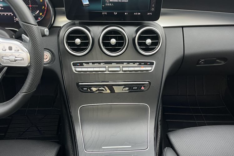 Used Mercedes-Benz C-Class 2021 C 200 L Fashion Edition Sport Version Interior 4