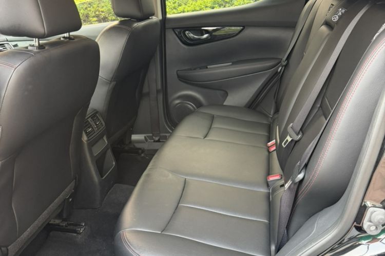 Used Nissan Qashqai 2022 2.0L CVT XV Smart Enjoyment Version Interior 3