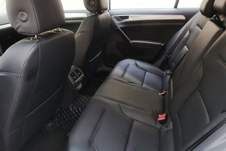 Used Volkswagen Golf 2020 280TSI DSG Comfort Version
