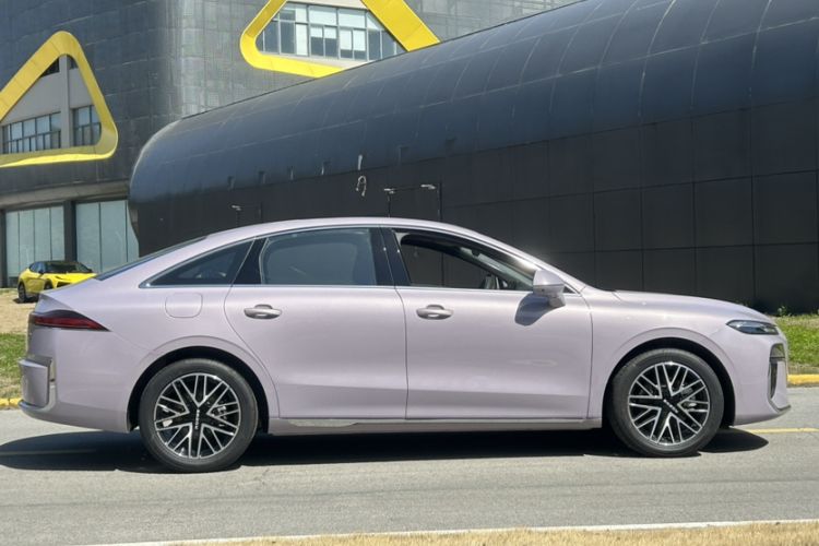 Used Roewe M7 DMH 2025 Model 160km Enjoyment Version
