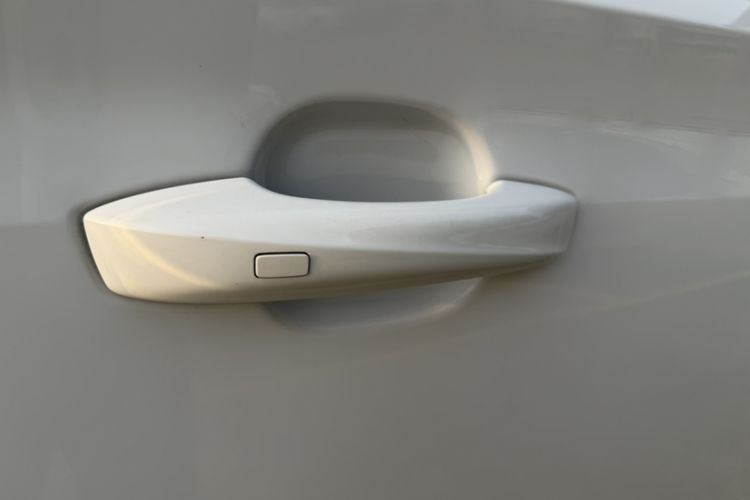 Used Roewe RX5 2023 PLUS 330TGI Automatic Trendsetting Smart Edition Exterior 9