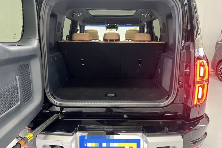 Used Formula Leopard Leopard 5 2025 Model 210KM Cloud Ride Qiankun Ultra+ Version