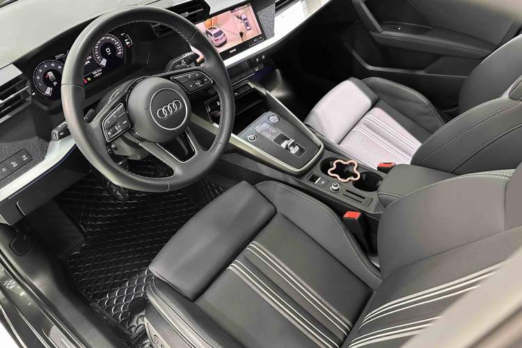 Used Audi A3 2024 Sportback 35 TFSI Fashionable Sports Model
