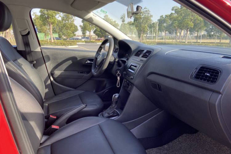 Used Volkswagen Polo 2016 1.4L Automatic Trendy Model
