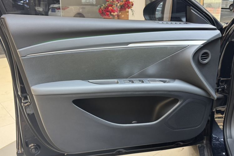 Used XPeng MONA M03 2024 620 with Ultra-Long Range
