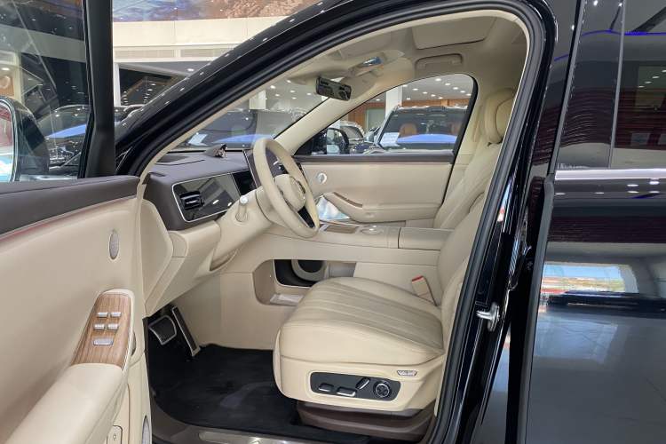 Used Hima AITO M7 2026 Model Pure Electric Max Long Range 5-Seater Version
