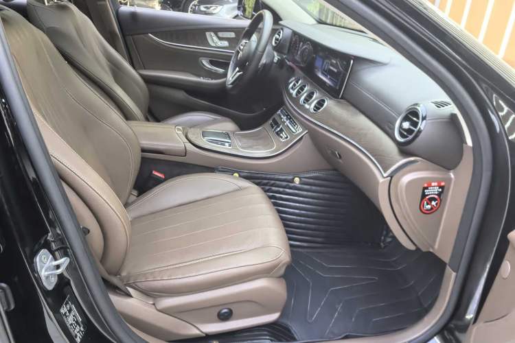 Used Mercedes-Benz E-Class 2019 E 300 L Stylish Model
