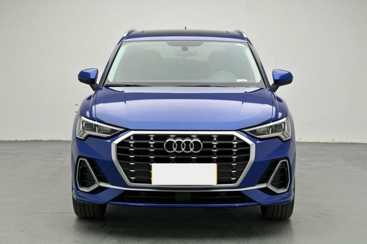 Used Audi Q3 2019 35 TFSI Fashion Dynamic Model
