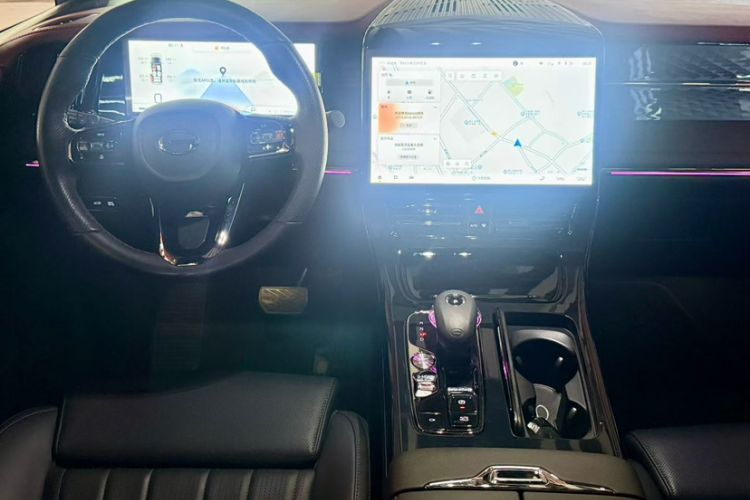 Used GAC Trumpchi M8 2024 Zongshi Series Dual-Motor Supreme Edition