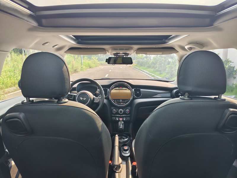 Used MINI 2023 1.5T ONE — 42