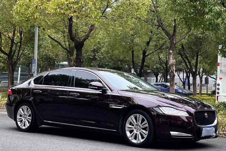 Used Jaguar XFL 2018 XFL 2.0T 250 PS Luxury Edition
