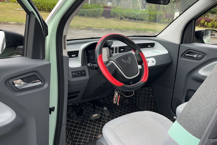 Used Wuling Hongguang MINIEV 2022 Macaron Fashion Model Lithium Iron Phosphate