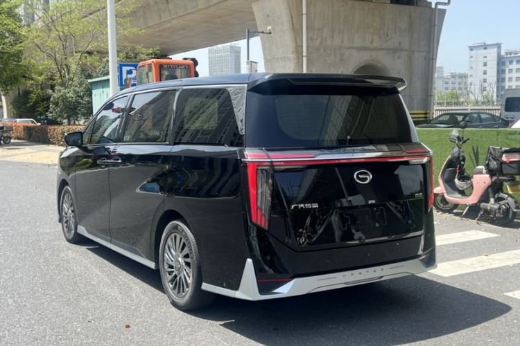 Used GAC Trumpchi M8 2023 Zongshi Series 400T Flagship Edition Exterior 3