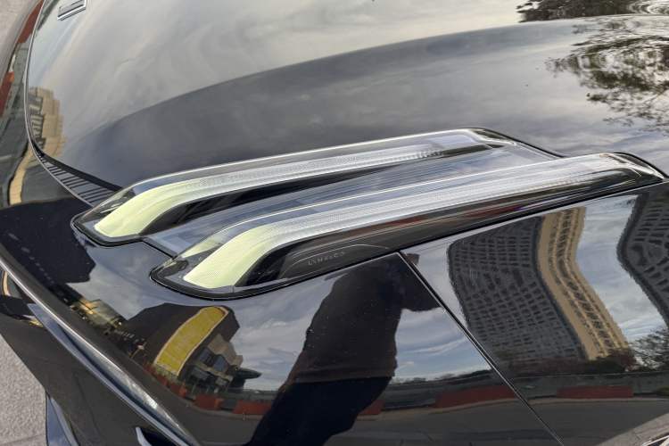 Used Lynk & Co 03 2025 1.5TD DCT Champion Edition Plus Exterior 12