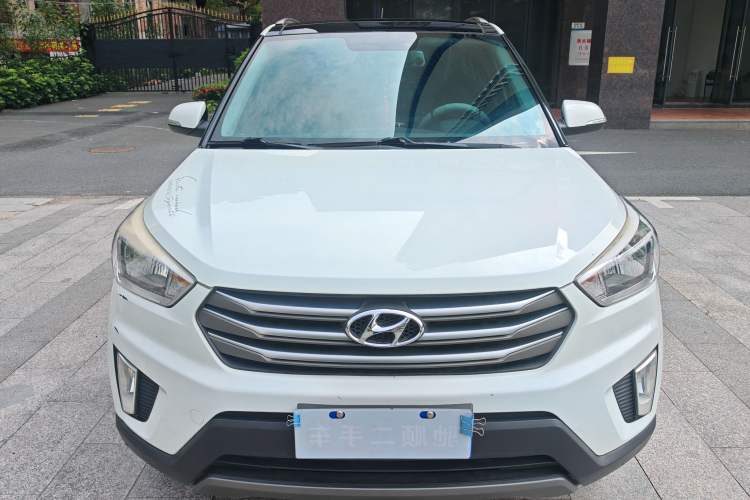 Used Hyundai ix25 2015 1.6L Automatic Two-Wheel Drive Smart GLS Trim Exterior 2