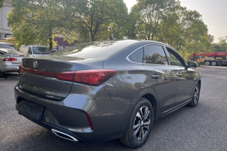 Used CHANGAN Eado 2025 PLUS 1.4T Dual-Clutch High-Energy Version
