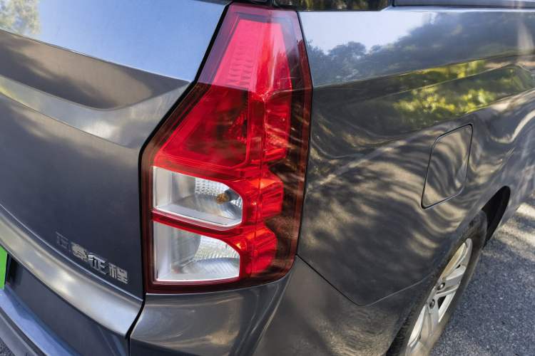 Used Wuling Zhengcheng 2021 1.5T Manual Luxury Version
