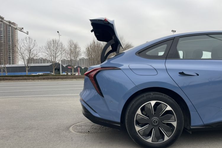 Used Hongqi Tiangong 05 2025 750 Smart Selection
