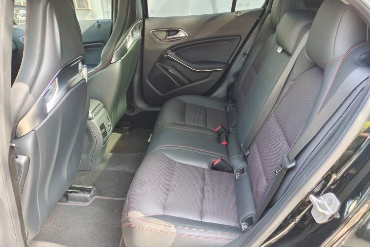 Used Mercedes-Benz GLA AMG 2017 Facelifted AMG GLA 45 4MATIC
